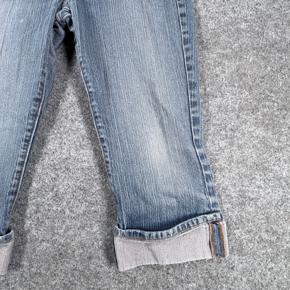 Levis 515 Capri Jeans Women 8 Blue Denim Cotton Mid Rise Straight Leg Cuffed Hem - Picture 3 of 16